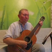 And I Keep Looking Where My Marusya Is? - Ukrainian folk song