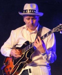 Валерий Лаврухин, Гитарист