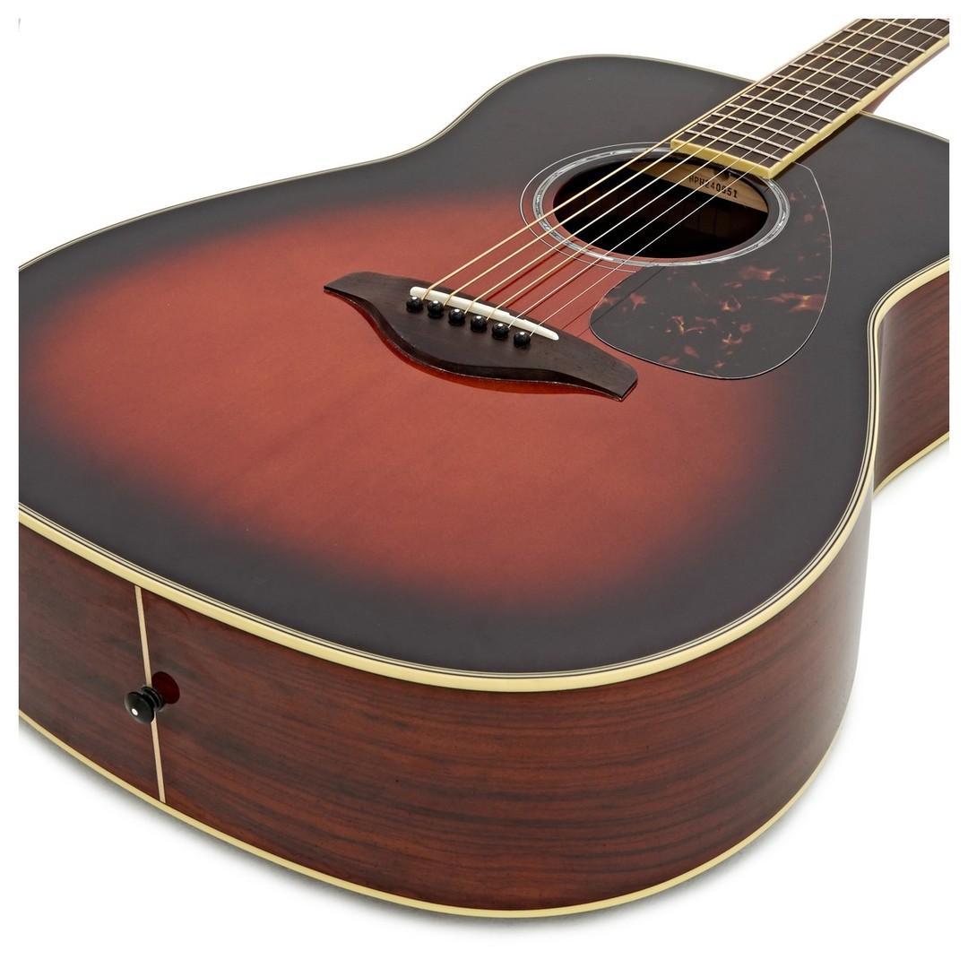 Review of the Yamaha FG830 (N, TBS, AB) guitar. Features and Specs