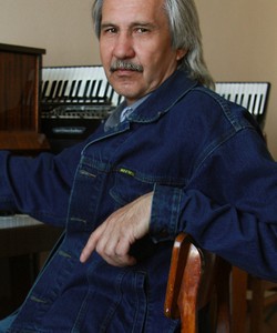 Владимир Чеботарёв, Гитарист