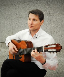 吉他手 Roman Chernov Roman Chernov, 吉他手