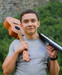 Evgeniy Urazov, Guitarist