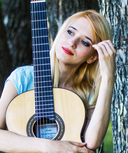Anna Demchenko, Guitarist